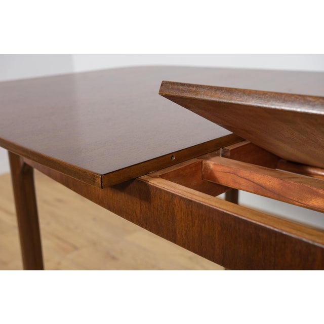Brown Mid-Century Modern Extendable Dining Table in Teak from McIntosh, 1960s For Sale - Image 8 of 18