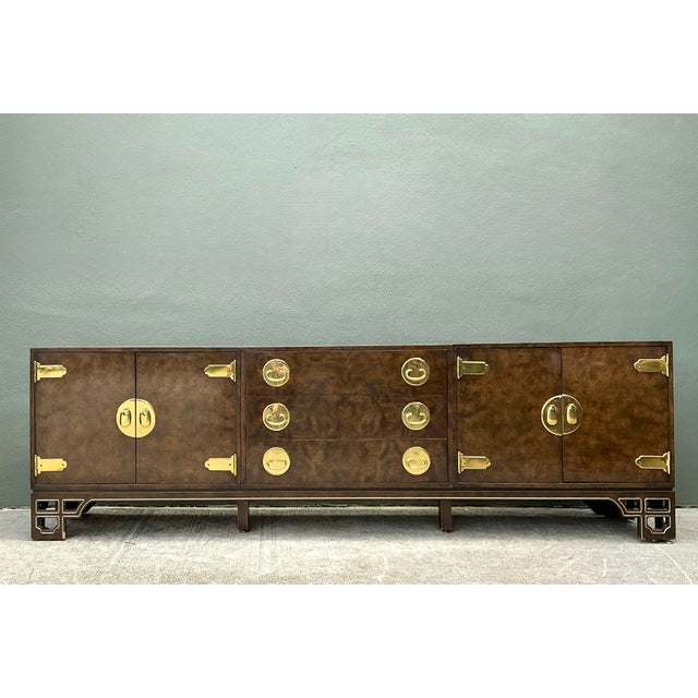 Late 20th Century Vintage William Doezema for Mastercraft Burl Wood Medallion Credenza For Sale - Image 5 of 12
