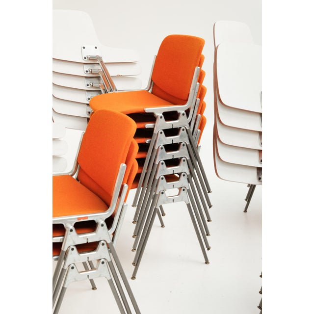 DSC 106 Chair by Giancarlo Piretti for Castelli, 1980s For Sale - Image 6 of 13
