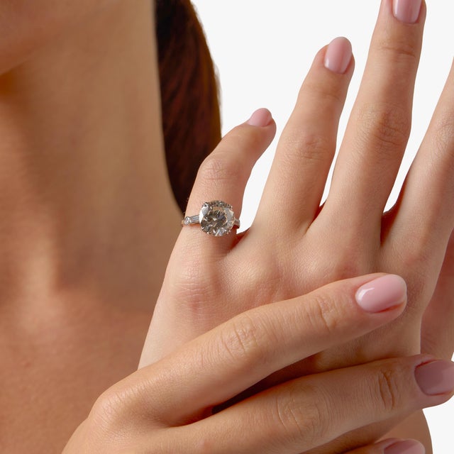 1950s Mid Century Gia 3.99 Carat Diamond Platinum Engagement Ring, Size 4.75 For Sale - Image 4 of 7