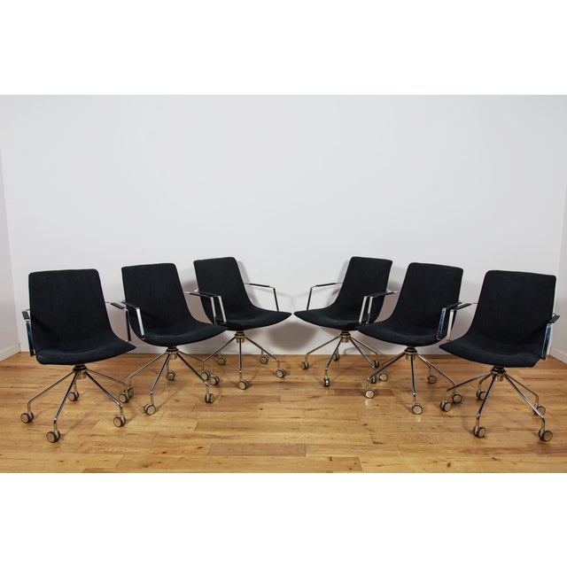 This set of six Comet conference chairs was designed by Gunilla Allard for the renowned Swedish manufacturer Lammhults in...