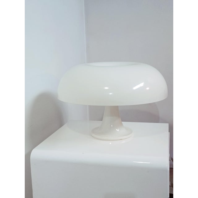 Plastic Nesso Lamp by Giancarlo Mattioli for Artemide, 1967 For Sale - Image 7 of 18