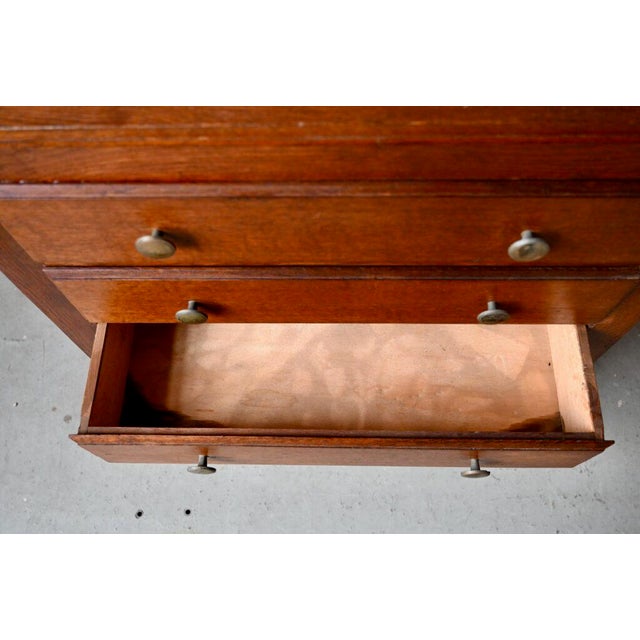 Chest of Drawers in Oak For Sale - Image 18 of 18
