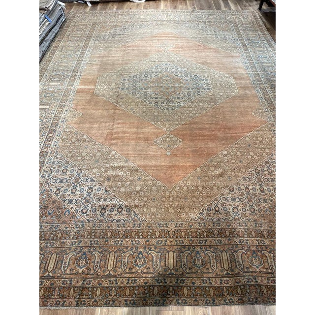 Late 19th Century Palatial Antique Persian Hajijalili Tabriz Soft Aged Hues of Rust Rug 12 x 17 For Sale - Image 5 of 15