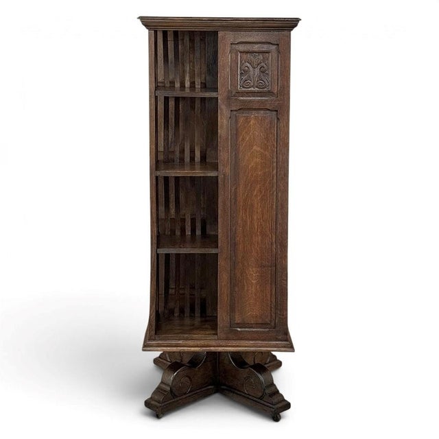 Traditional 19th Century French Renaissance Revival Oak Revolving Bookcase For Sale - Image 3 of 17