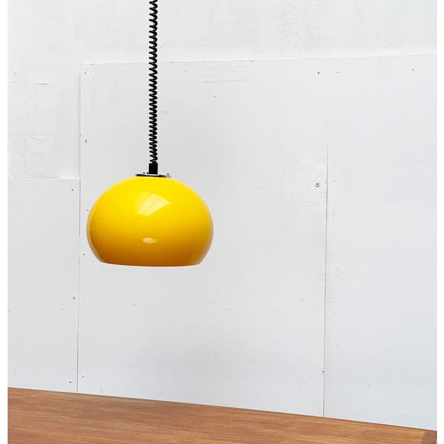 Mid-Century Space Age Italian Jolly Pendant Lamp by Luigi Massoni for Guzzini, 1960s For Sale - Image 11 of 18