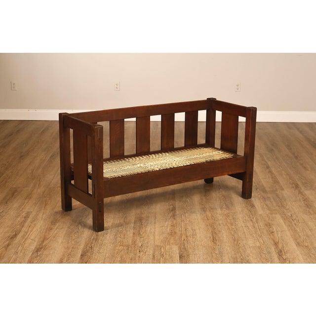 Gustav Stickley Antique Mission Oak Hall Settle Model 205 For Sale - Image 4 of 18