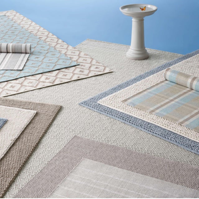 Contemporary Bunny Williams for Dash & Albert Annabelle Grey Indoor/Outdoor Rug, 5' x 8' For Sale - Image 3 of 6