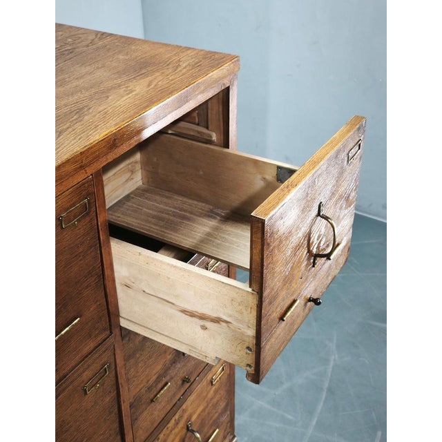 Czech Oak Filing Cabinet from Baťa Factory, Zlín, 1930s For Sale - Image 16 of 18