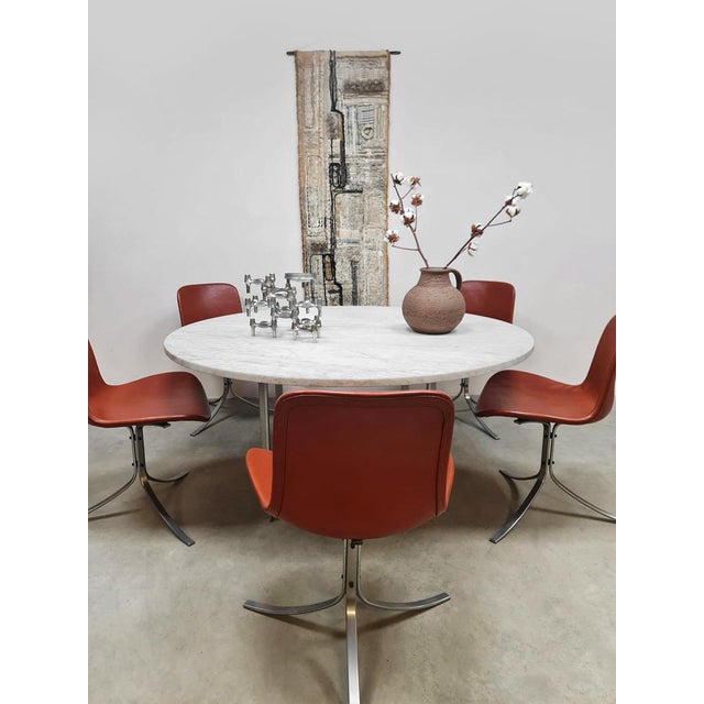 Unique find! These 5 original vintage design PK9 dining chairs. A timeless and iconic design by Danish designer Poul...