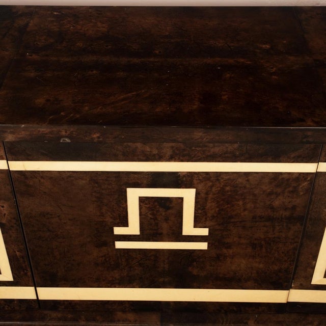 Brown Model 2031D Sideboard by Giorgio Tura & Nucci Valsecchi for Tura Milano, 1970 For Sale - Image 8 of 18