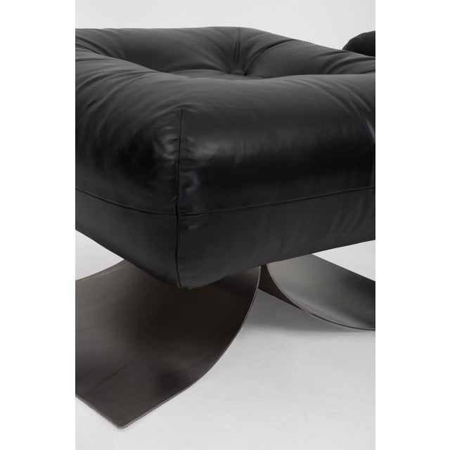 Oscar Niemeyer “Alta” Lounge Chair and Ottoman for Mobilier International, 1971 For Sale - Image 13 of 18
