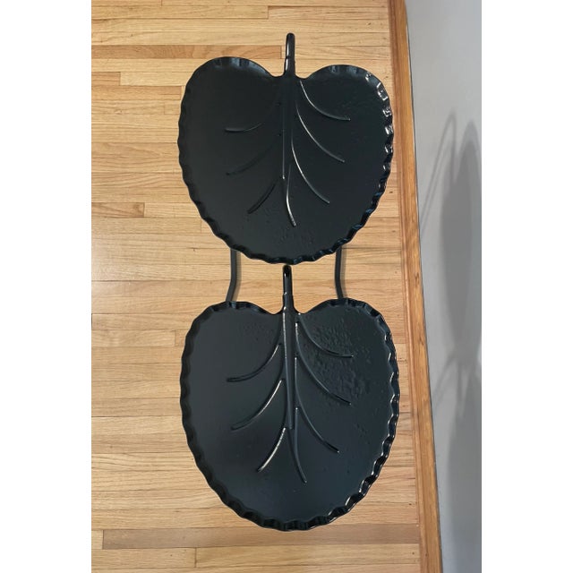 Mid-Century Modern Attributed to Salterini Pair of Lily Pad Nesting Wrought Iron Patio Tables Black For Sale - Image 3 of 10