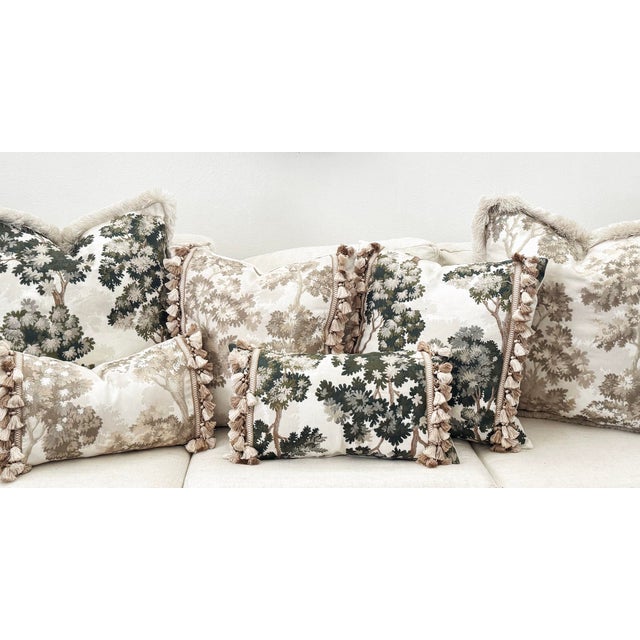 Pair La Canopee Pillows With Tassel Trim - Verdant For Sale - Image 4 of 5