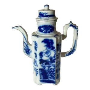 Antique Chinese Blue & White Porcelain Soy Sauce Ewer Pitcher