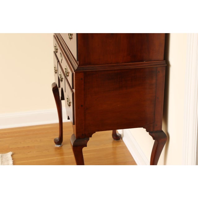 18th Century New England Queen Anne Highboy For Sale In New York - Image 6 of 13