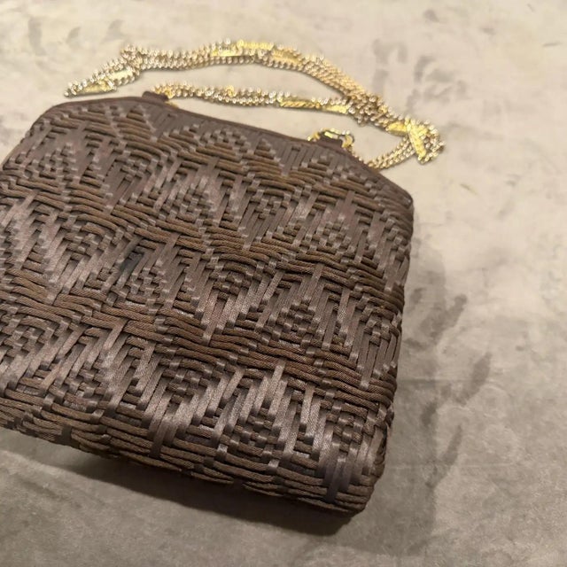 1960s Luxury Brown Woven Cotton and Brass Italian Evening Bag For Sale - Image 9 of 18