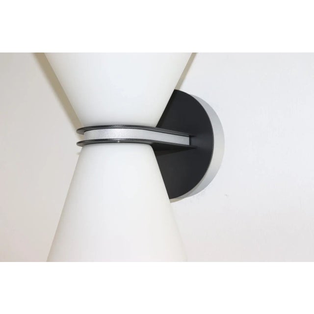 Glass 1980s Mid-Century Modern Murano Glass Wall Lamp For Sale - Image 7 of 13