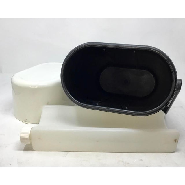 Mid-Century Modern Iconic Postmodern Design: 1978 Décor "Byo 545" Wine Caddy by Richard Carlson (MoMA Collection) For Sale - Image 3 of 10