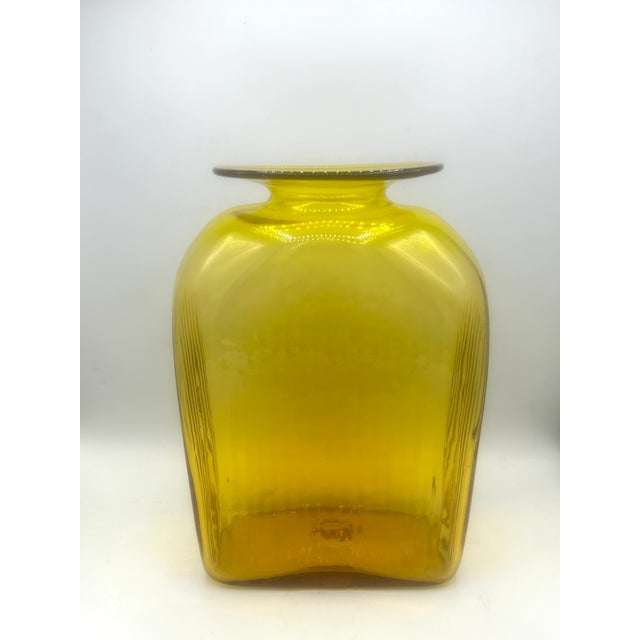 Joel Myers 1964 Joel Myers for Blenko 6420 Vase in Jonquil Yellow For Sale - Image 4 of 11