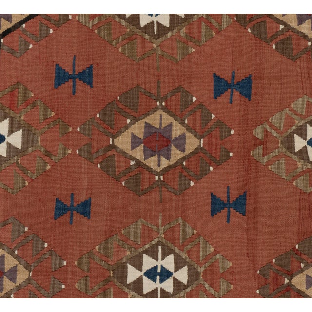This vintage Turkish flat weave Kilim is hand-woven. The simplicity and boldness of this piece can also give a...
