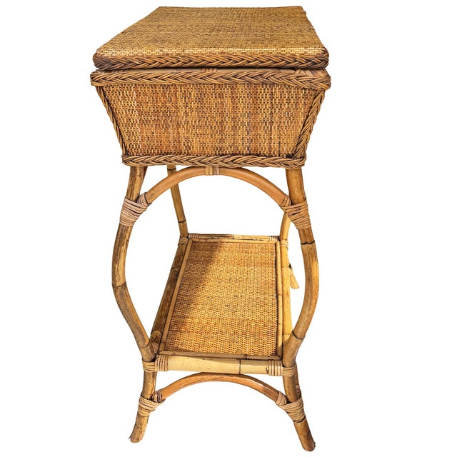Vintage Bamboo and Rattan Sewing Basket Side Table With Lid - Organic Modern For Sale - Image 9 of 12