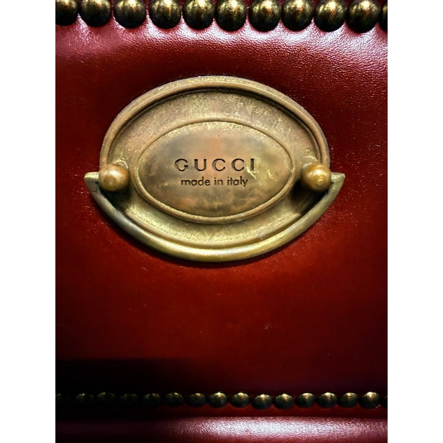 Late 20th Century Gucci Décor Capitonné Porter’s Chair For Sale - Image 5 of 13