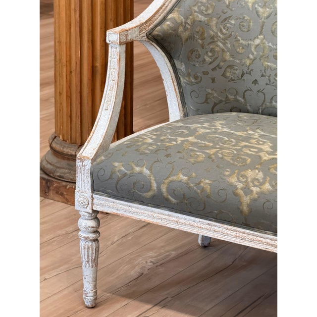 19th Century Swedish Gustavian Painted Settee With Fortuny Upholstery For Sale - Image 4 of 9