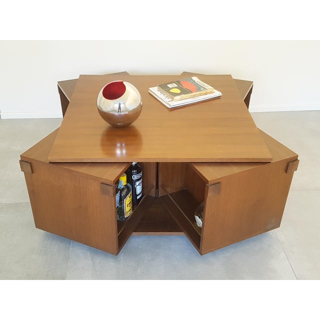 Brown Italian Walnut Coffee Table from Bernini, 1960s For Sale - Image 8 of 18