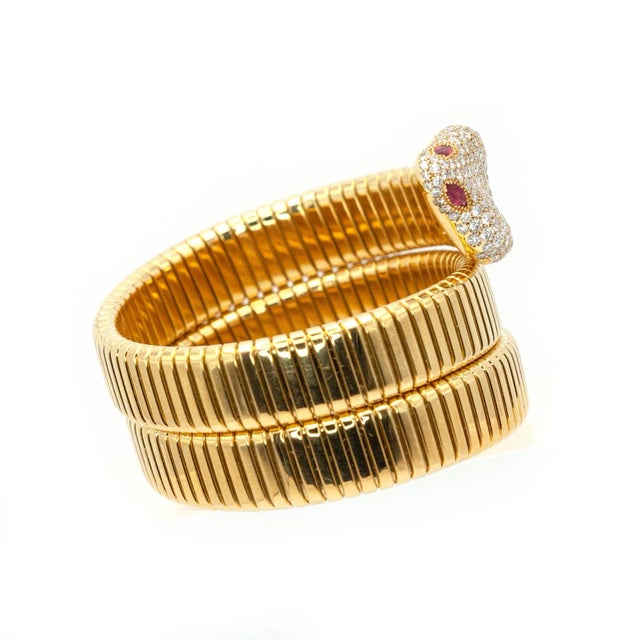1990s French Serpent 18k Yellow Gold Pavé Diamond Wrap Bracelet For Sale - Image 11 of 17