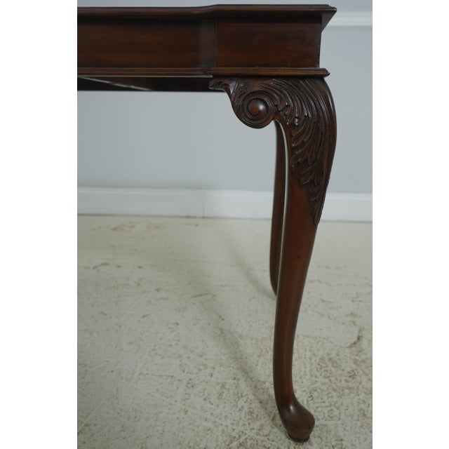 1990s Ethan Allen Georgian Style Mahogany Occasional Lamp Table For Sale - Image 5 of 14
