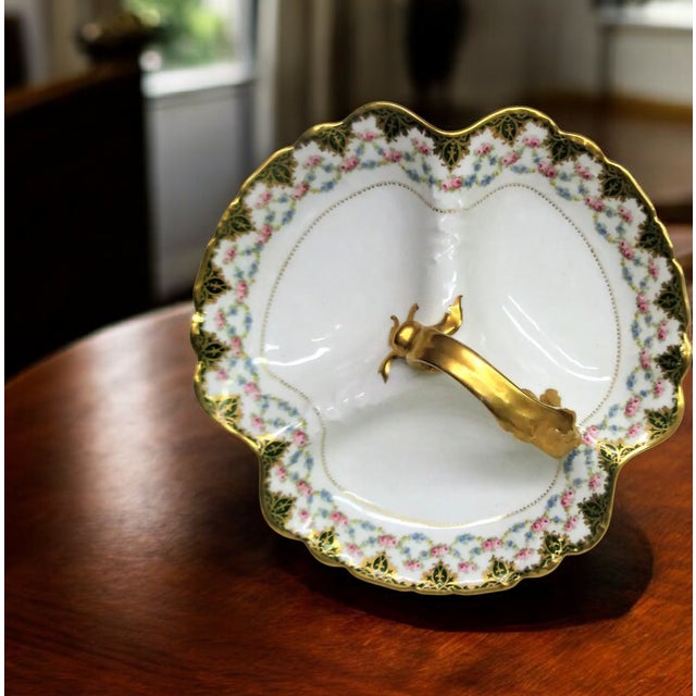 Ceramic 18th Century Limoges France Déposé Hand-Painted Divided Dish With Gold Handle (C. 1891–1914) For Sale - Image 7 of 11