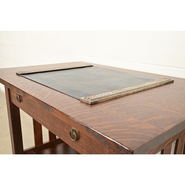 Roycroft Roycroft Arts & Crafts Silver Finished Hammered Copper Blotter Ends With Leather Desk Blotter For Sale - Image 4 of 14