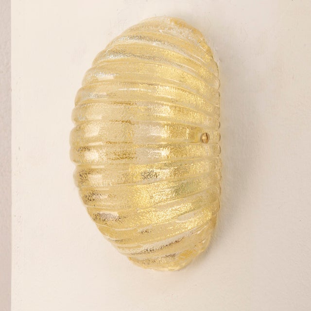Gold Vintage Italian Wall Light in Amber Murano Glass with Brass Structure, 1990s For Sale - Image 8 of 13