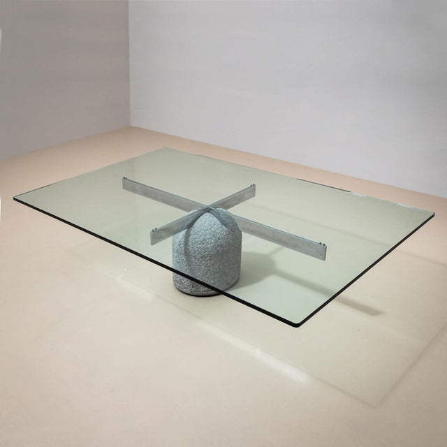 Transparent 1970s “Paracarro” Coffee Table by Giovanni Offredi for Saporiti, Italy For Sale - Image 8 of 18