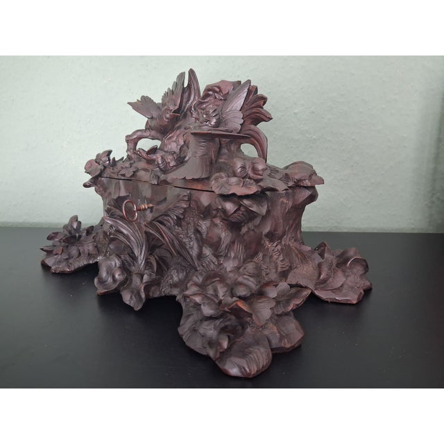 Brown French Black Forest Jewelry Box with Birds and Vase Holder, 1950 For Sale - Image 8 of 17
