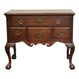 Kittinger Williamsburg Mahogany Queen Anne Lowboy With Ball & Claw Feet For Sale