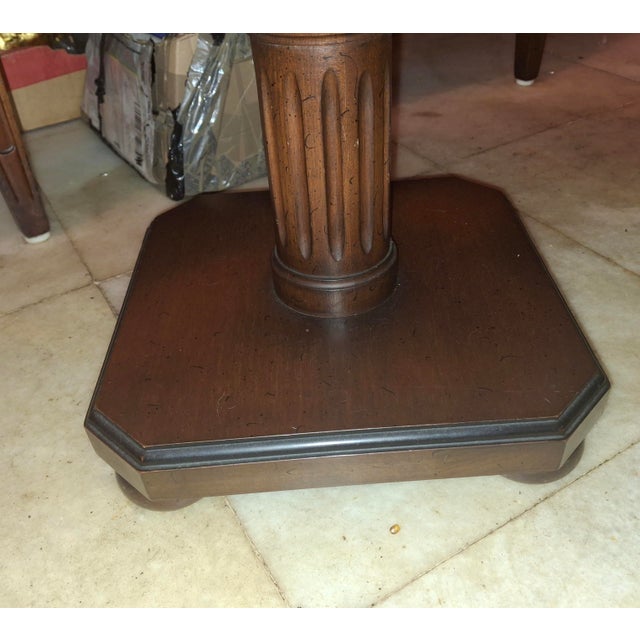 1910-20 Italian Venetian Regency Carved Mahogany/ Gilt Marble Topped Side/ Accent Tables a - Pair For Sale In Miami - Image 6 of 12
