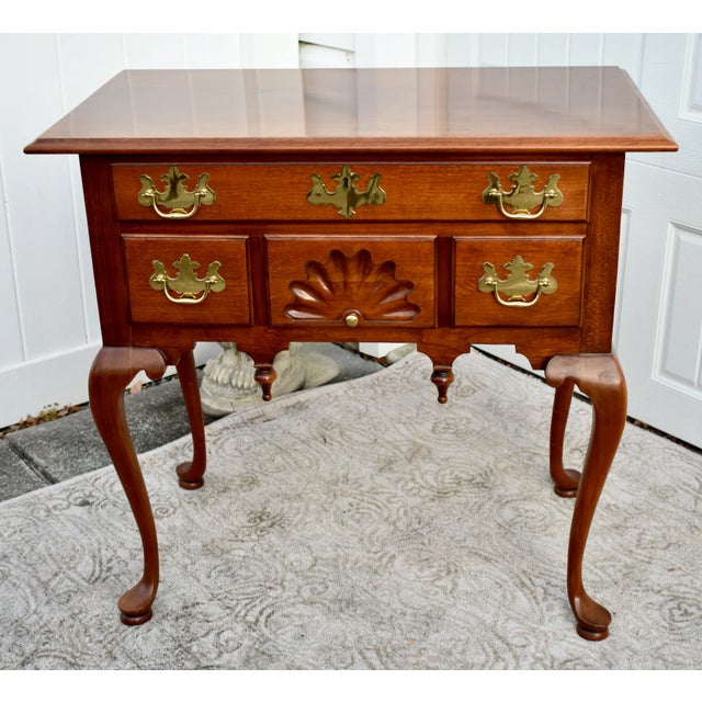 Councill Craftsmen Mahogany Lowboy Queen Anne Dressing Table Vanity Chest 4 Dr For Sale - Image 10 of 11