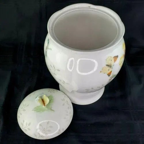 2000s Medium Lenox Butterfly Meadows Canister Cookie Jar For Sale In Las Vegas - Image 6 of 10