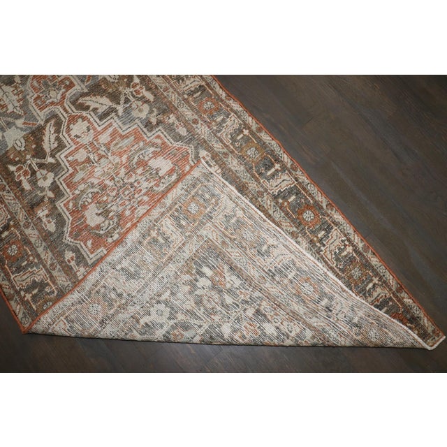 Brown Apricot Persian Heriz Scatter Rug no. j5259 For Sale In New York - Image 6 of 6