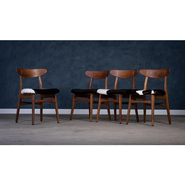 CH30 Dining Chairs by Hans J. Wegner for Carl Hansen & Son, 1952, Set of 4 For Sale - Image 4 of 11