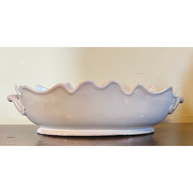 Rococo Antique 18th Century French Louis XVI Tin Glaze Delft Faience Monteith Jardiniere Cachepot For Sale - Image 3 of 13