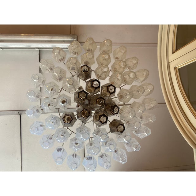 Early 21st Century Italian Poliedro Opalino and Smoke Glass Murano Glass Venini Style Sputnik Chandelier For Sale - Image 6 of 10