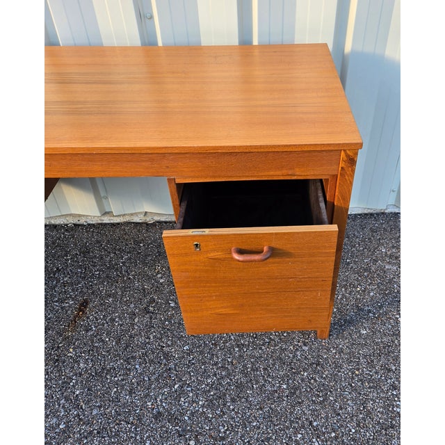 1960s 1960s Domino Mobler Teak Knee Hole Desk For Sale - Image 5 of 9