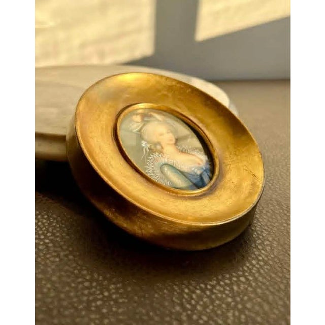 Gold Italian Miniature Oval Gilded Wooden Framed Antique Signed Painting Portrait of Marie Antoinette or a Royal Lady For Sale - Image 8 of 15