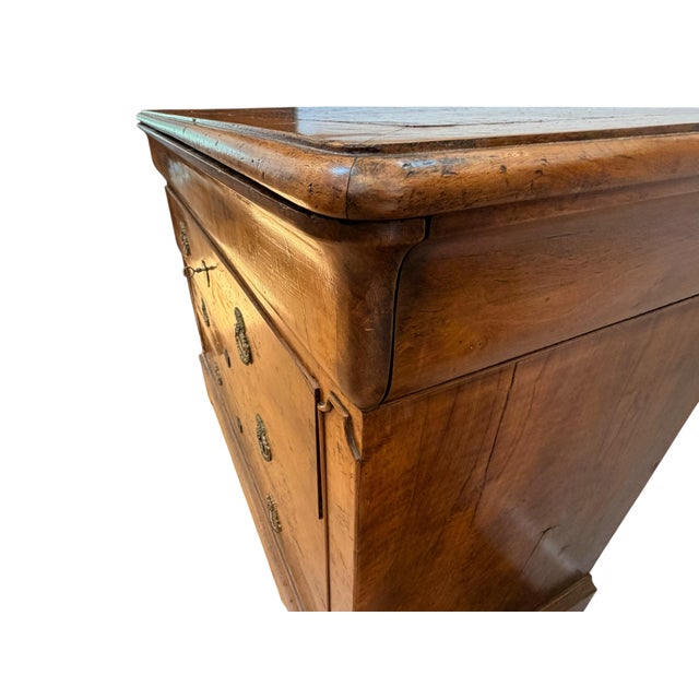 Early 19th Century French Provincial Charles X Burled Walnut Commode. For Sale - Image 9 of 14