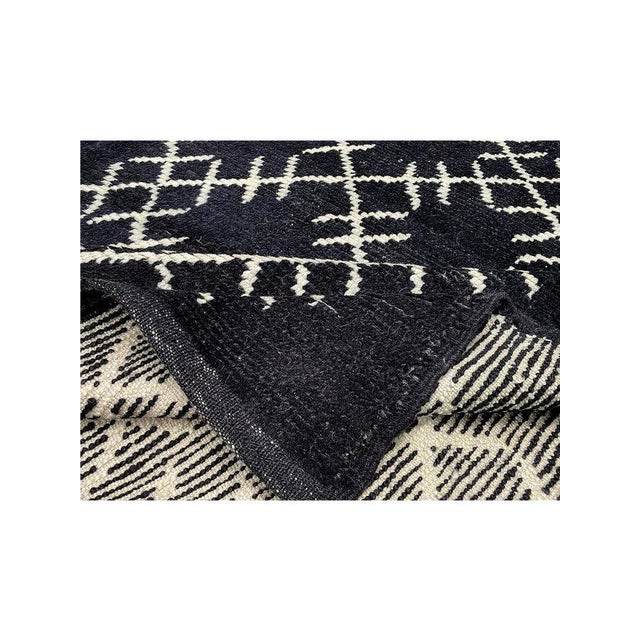 Contemporary Handwoven Moroccan Area Rug 9x13 For Sale - Image 3 of 11