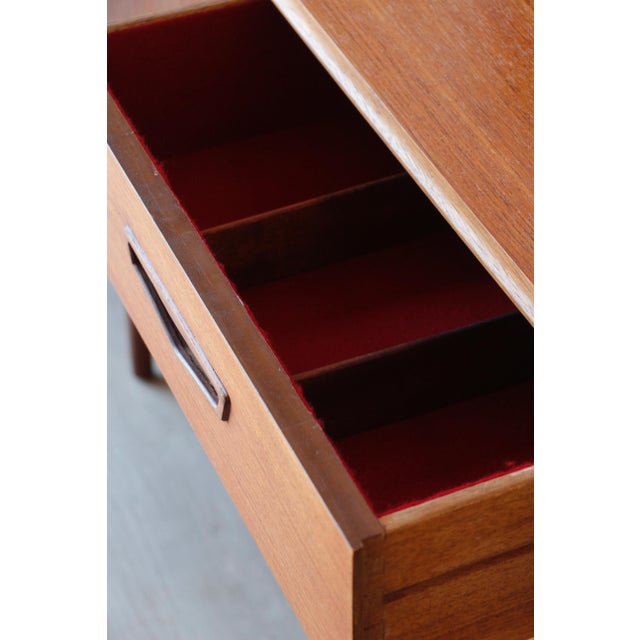 Wood Teak Sideboard by Elliots of Newbury, 1960s For Sale - Image 7 of 18
