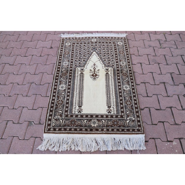 1970s Islamic Cream Prayer Rug For Sale - Image 13 of 13